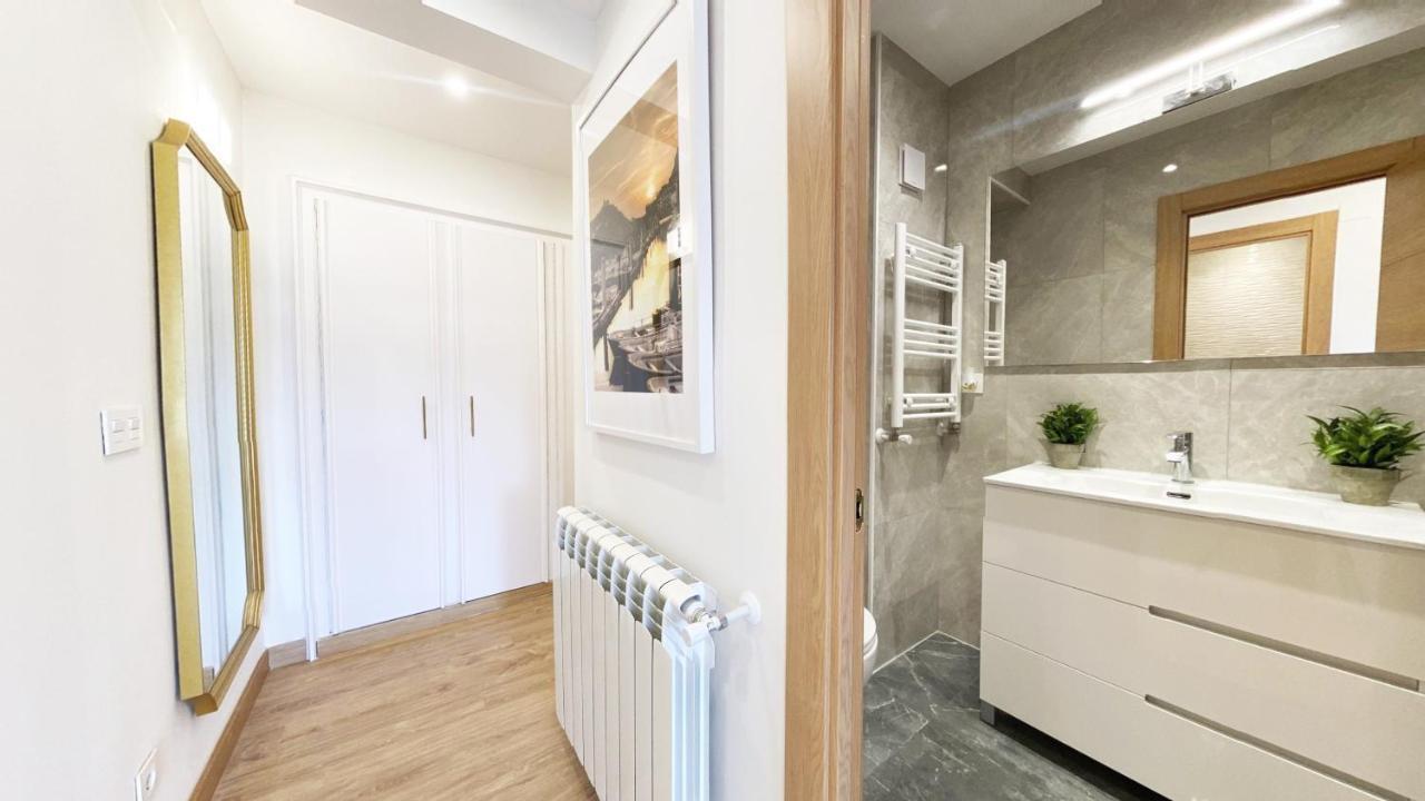 Paradise Luxurious Flat, Free Parking, 3 Double Rooms, Terrace, Jacuzzi, Fully Renovated Saint-Sébastien Extérieur photo