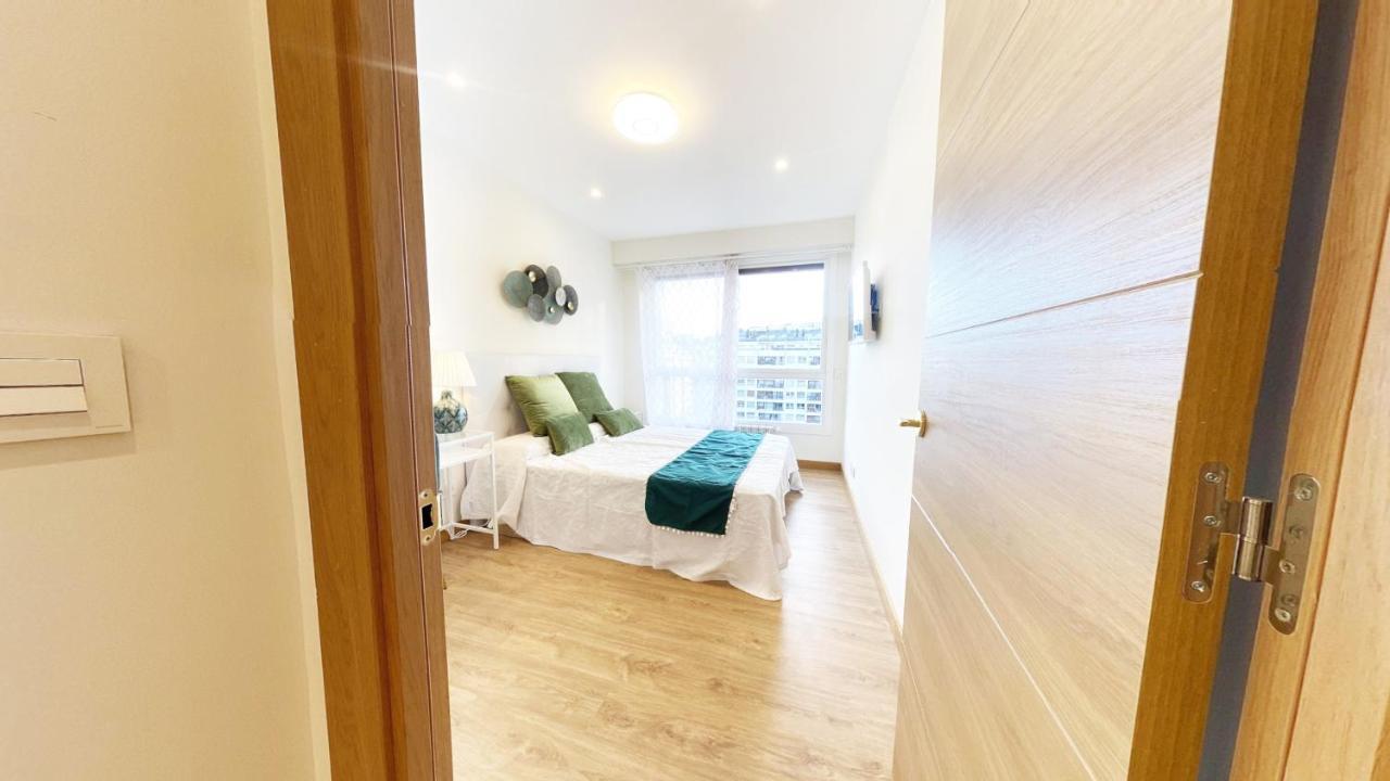 Paradise Luxurious Flat, Free Parking, 3 Double Rooms, Terrace, Jacuzzi, Fully Renovated Saint-Sébastien Extérieur photo
