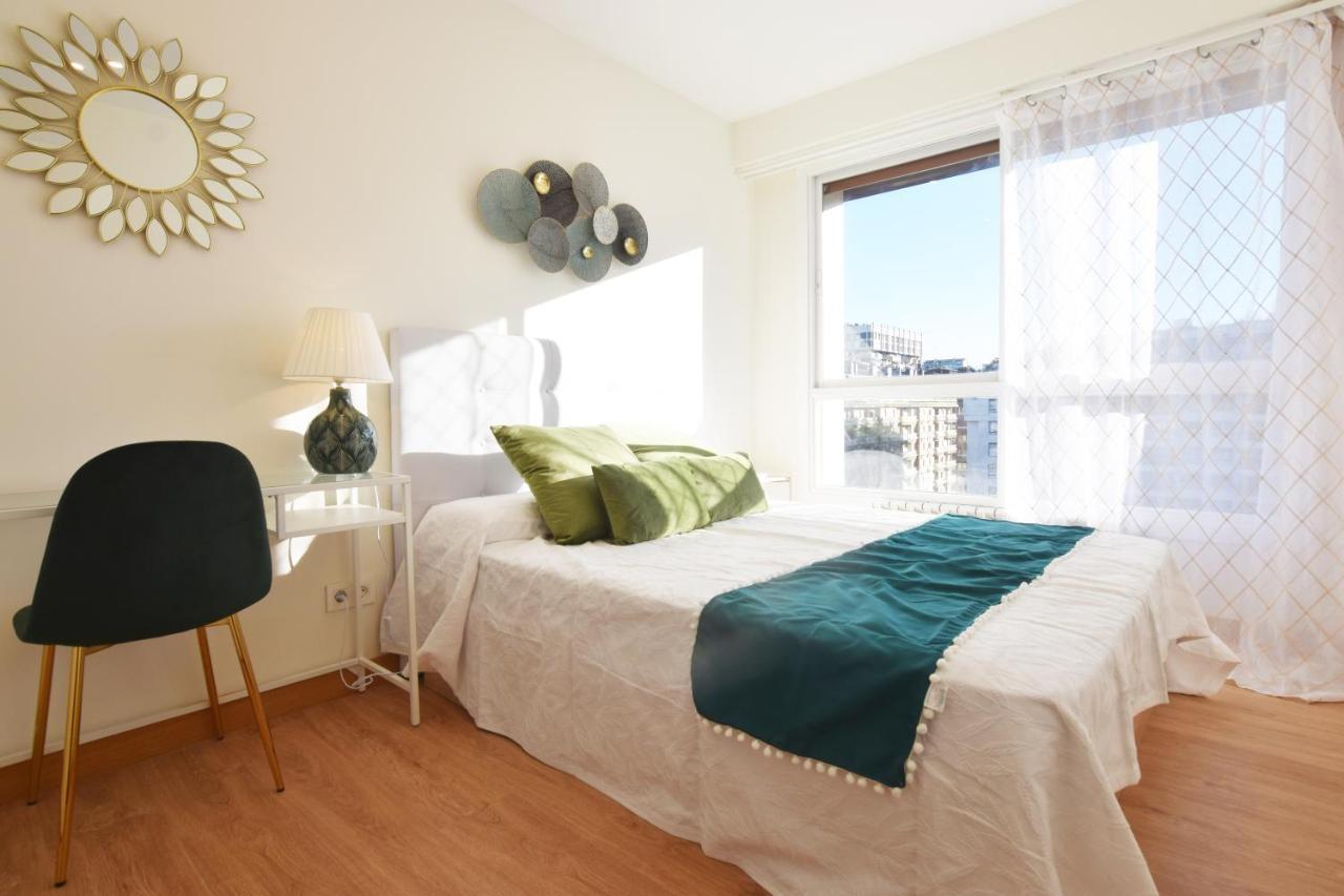 Paradise Luxurious Flat, Free Parking, 3 Double Rooms, Terrace, Jacuzzi, Fully Renovated Saint-Sébastien Extérieur photo
